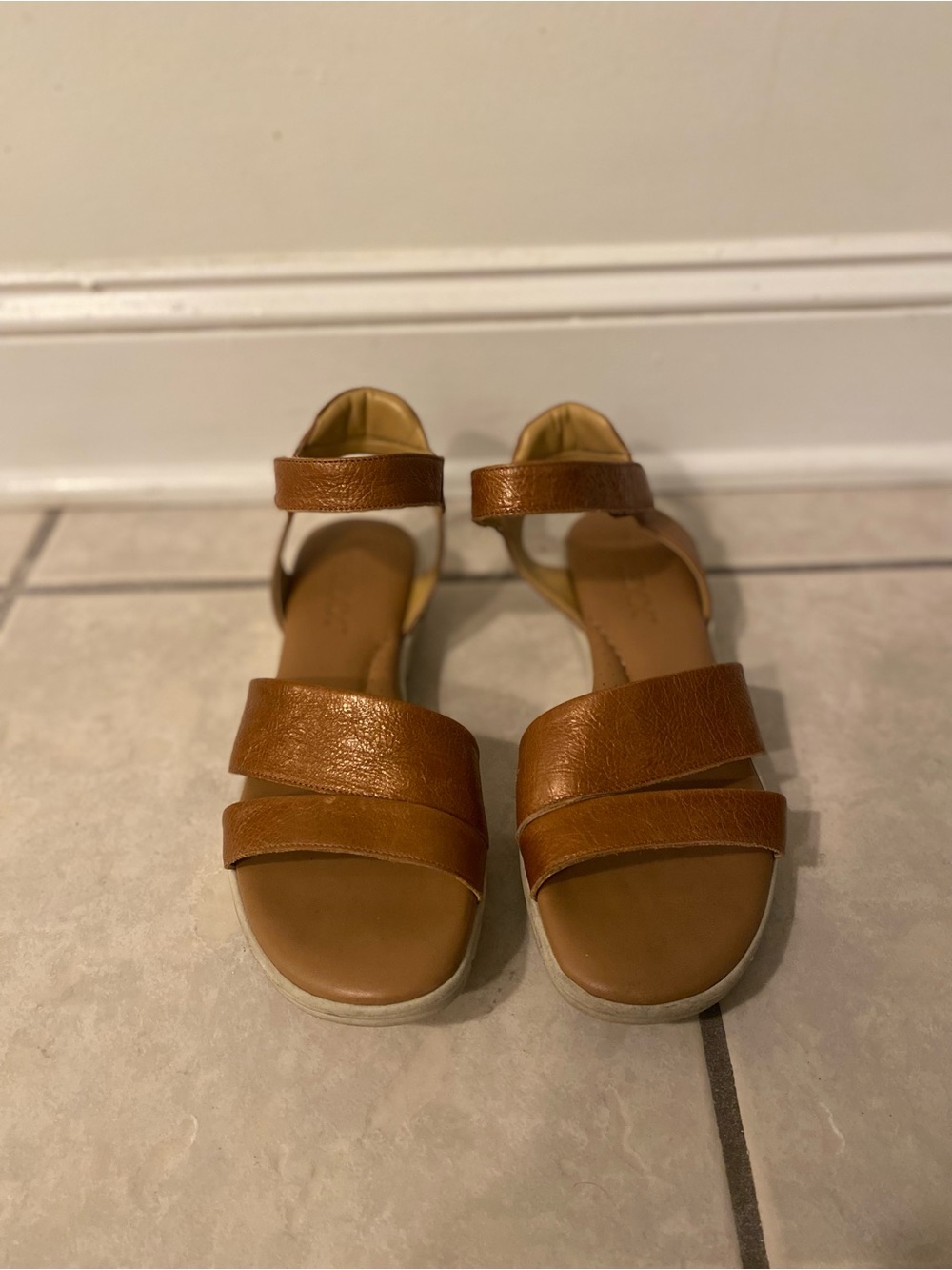THE FLEXX Tan Leather Double-Strap Ankle Sandals